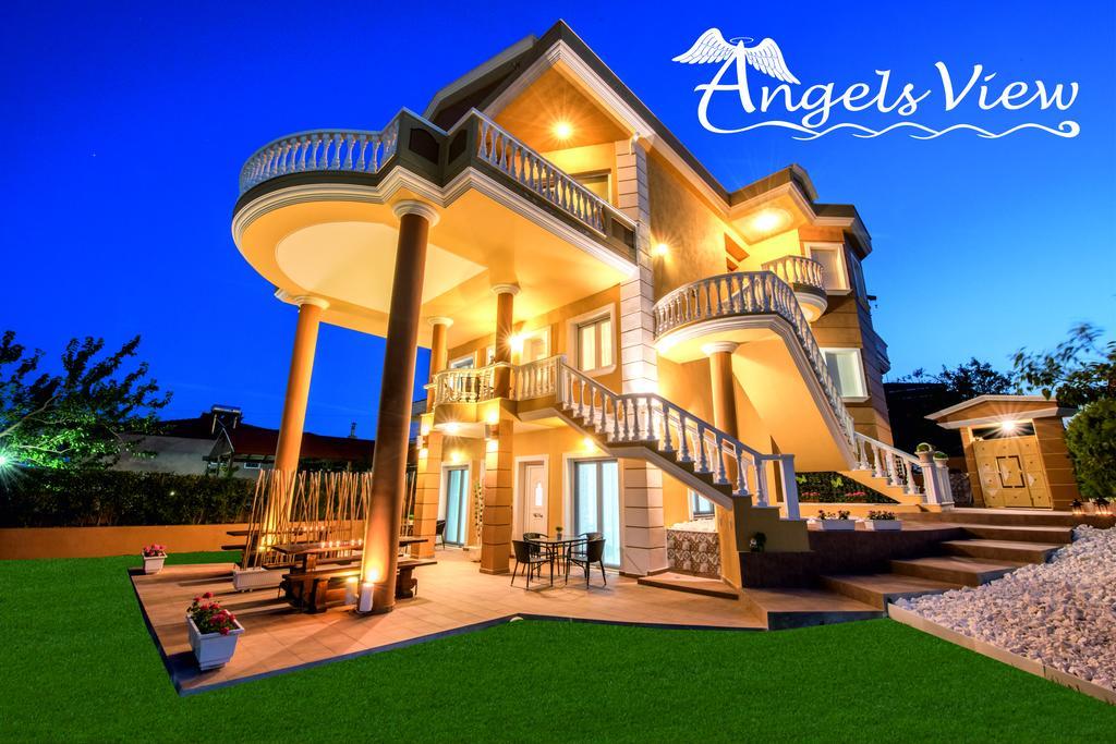 Angels View Luxury Family Apartments Лименария Екстериор снимка