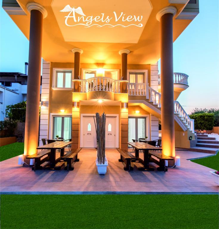 Angels View Luxury Family Apartments Лименария Екстериор снимка